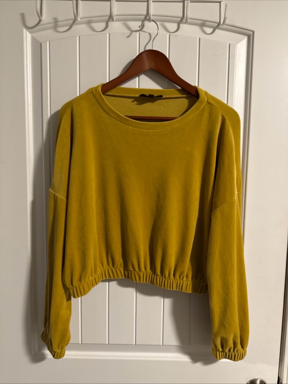 Truth by Republic Cropped Velour Pullover Sweatshirt in Mustard